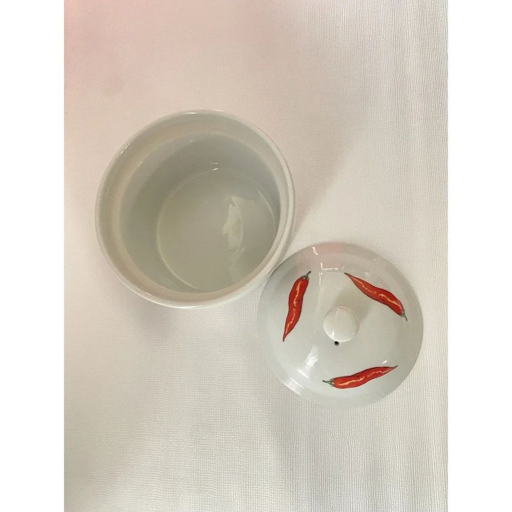 CORDON‎ BLEU 1995 RED CHILI PEPPERS CASSEROLE DISH WITH LID 1 QUART OVEN SAFE